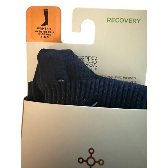 Tommie Copper Over-The-Calf Compression Recovery Socks, Women's Size 4-6.5, NWT - Picture 3 of 4